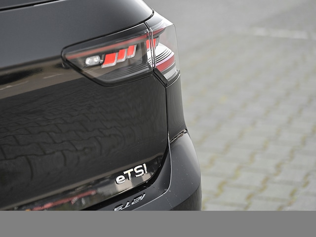 Volkswagen Golf Golf VIII R-Line Style