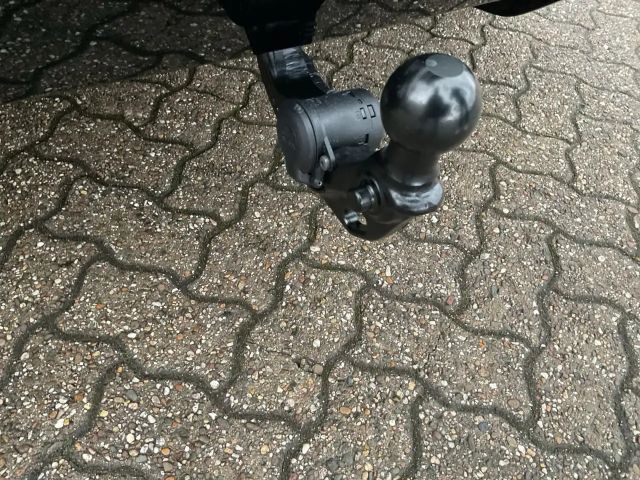 Volkswagen T-Roc 1.5 eTSI DSG R-Line