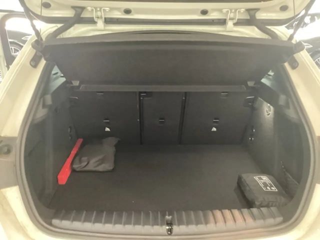 BMW 118 118d M-Sport Sedan