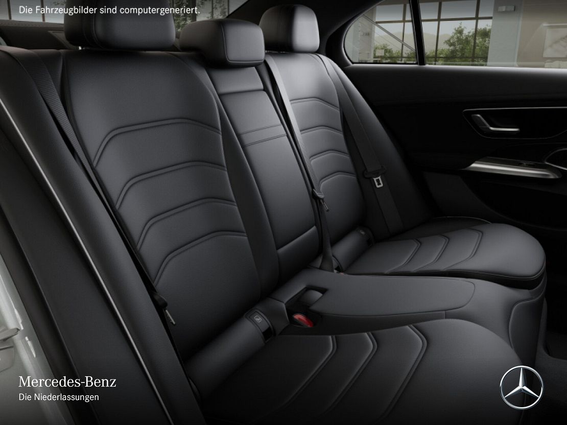 Mercedes-Benz E 220 AMG Line E 220 d Sedan