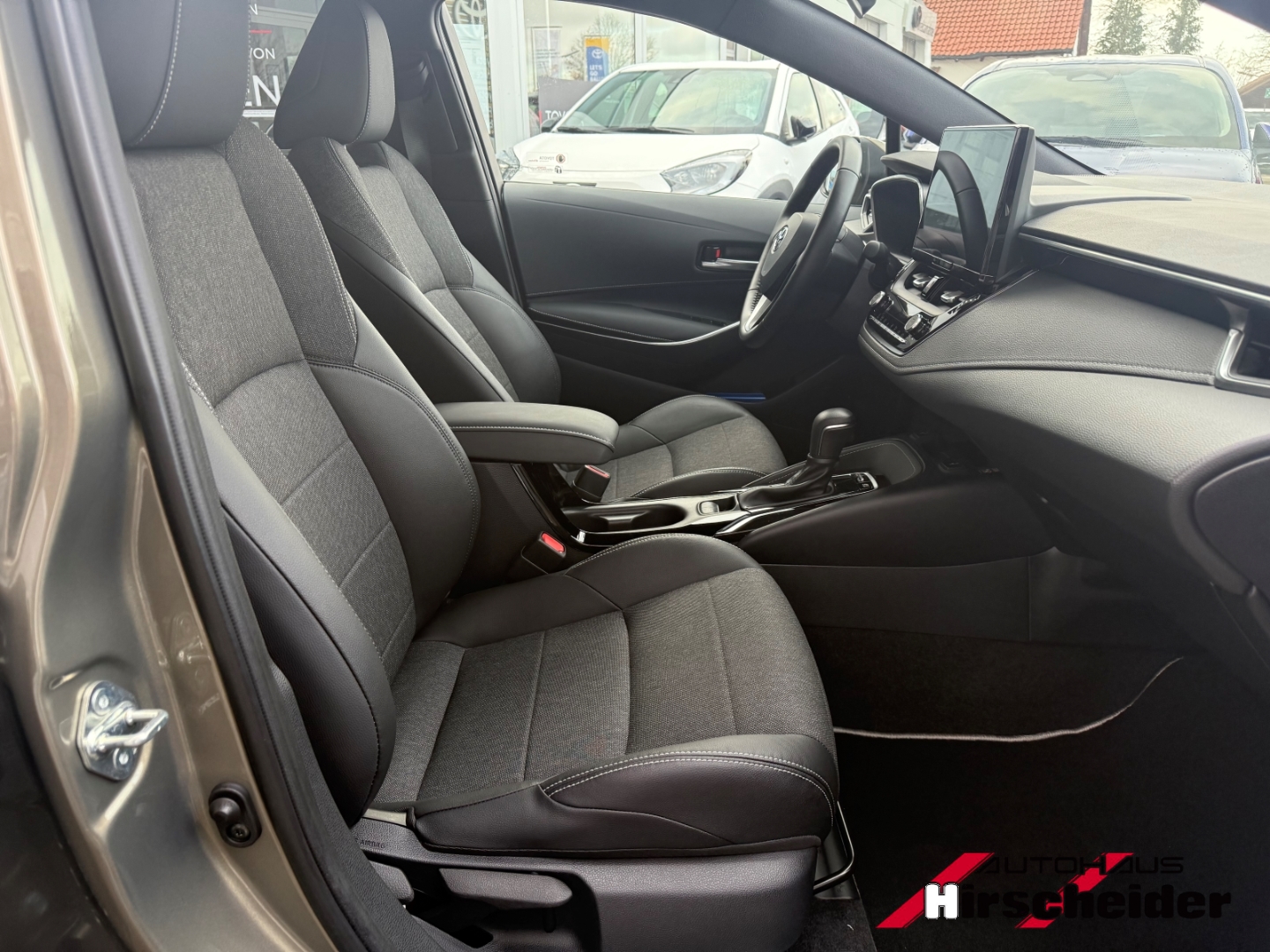 Toyota Corolla 5-deurs Basis Team D