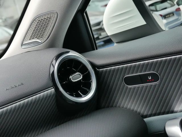 Mercedes-Benz A 180 Progressive