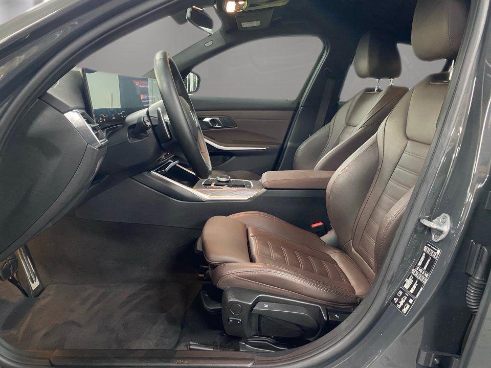 BMW 330 330i Sedan xDrive