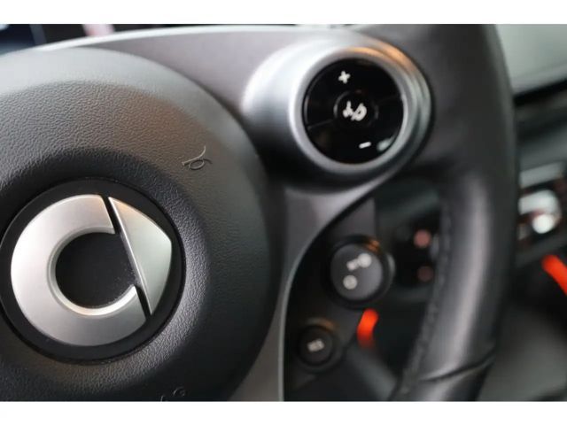 Smart EQ fortwo JBL