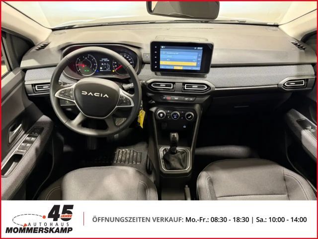 Dacia Sandero III Expression Automatik+Rückfahrkam.+Navi+Klimaau