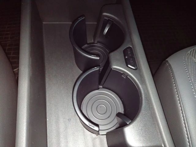 Hyundai Kona 2WD Electric