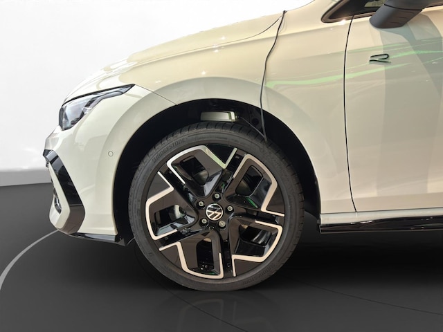 Volkswagen Golf 1.5 eTSI DSG Golf VIII Variant