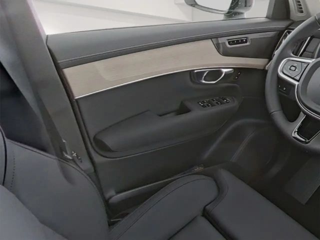 Volvo XC90 AWD Dark Plus T8