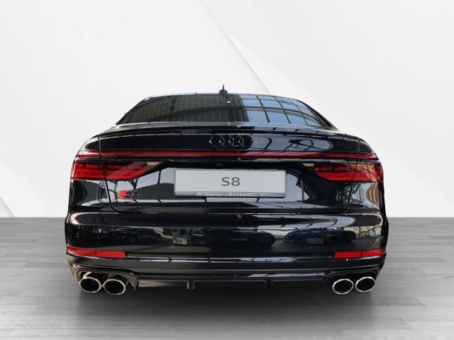 Audi S8 Quattro