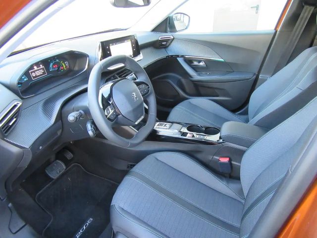 Peugeot E-2008 Allure Pack