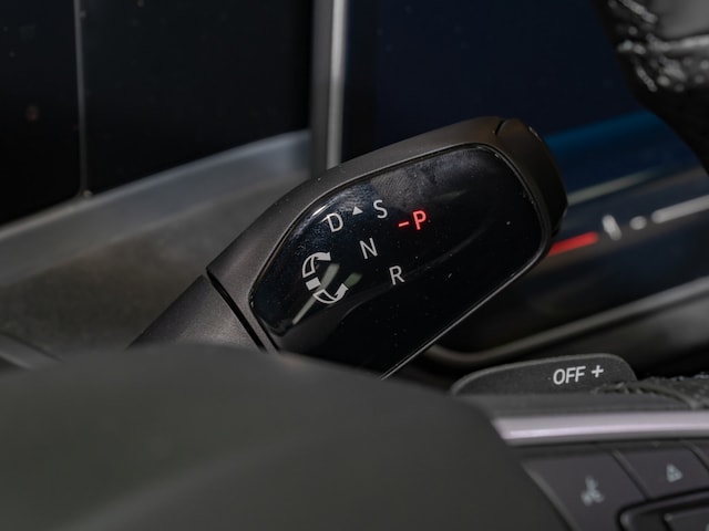 Volkswagen Passat R-Line eHybrid