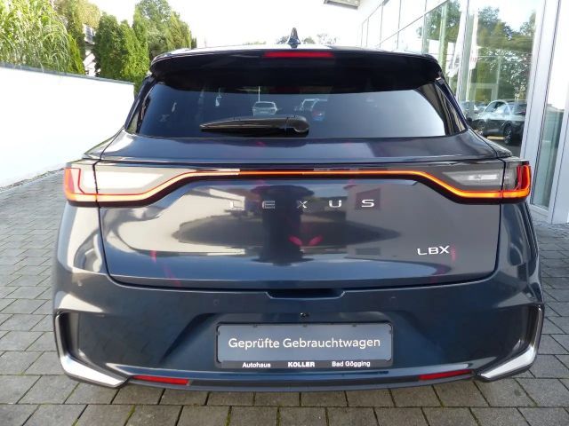 Lexus LBX FWD Cool mit Vollausstattung Levinson 1.Hand