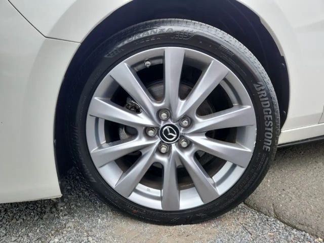 Mazda 3 Exclusive-line SkyActiv