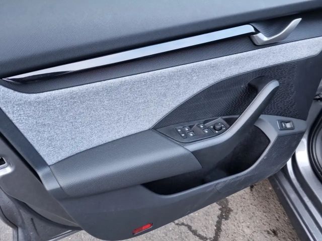 Skoda Octavia 2.0 TDI Combi Tour