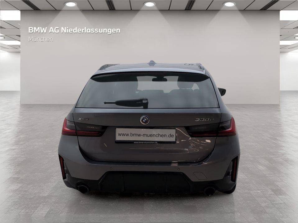BMW 330 330e Touring xDrive