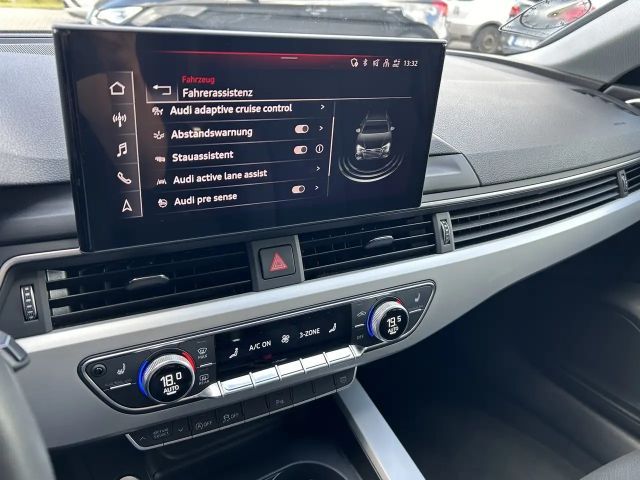 Audi A4 40 TFSI Avant S-Line