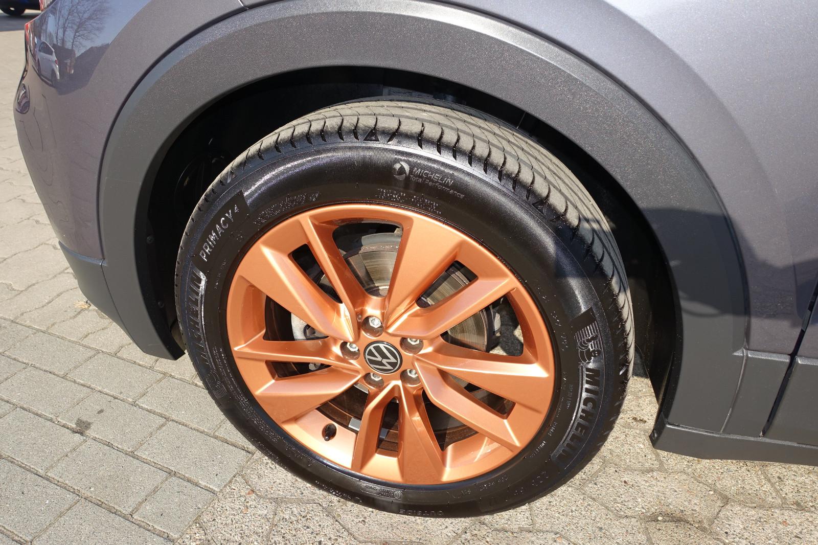 Volkswagen T-Cross Style