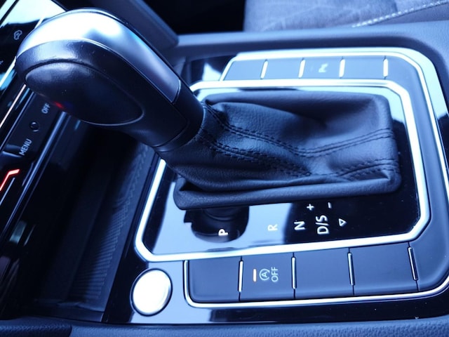 Volkswagen Passat 2.0 TDI Business DSG Variant