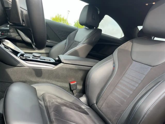 BMW 218 218i Coupé M-Sport