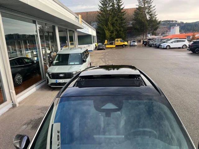 Ford Kuga Plug in Hybrid ST Line X