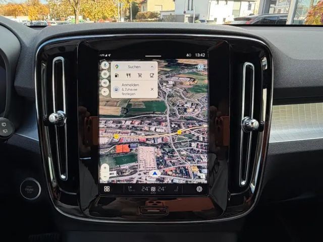 Volvo XC40 Dark Plus