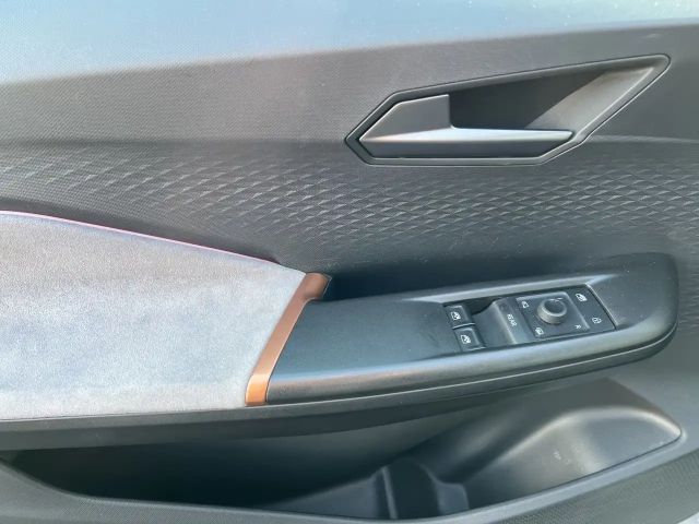 Cupra Born 62kWh BELOW ZERO PILOT-PAKET M