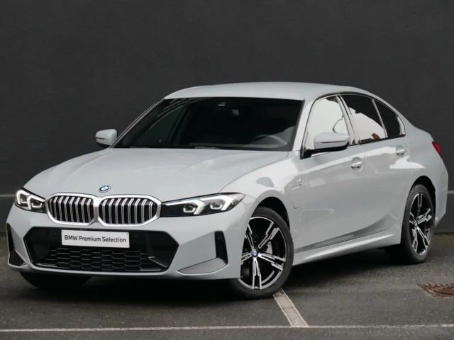 BMW 330 330e M-Sport Sedan