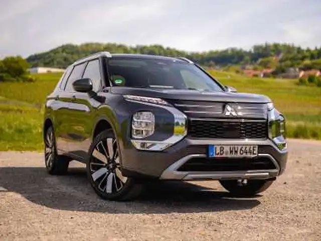 Mitsubishi Outlander PHEV