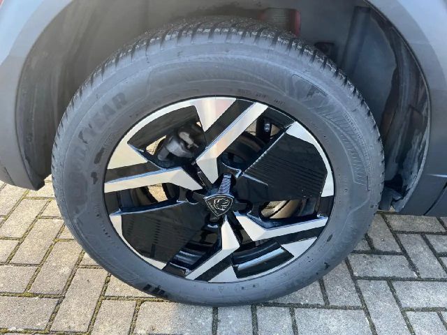Peugeot 2008 Allure Pack