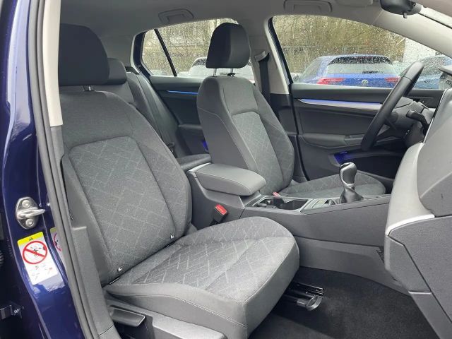 Volkswagen Golf 1.0 TSI Golf VIII Life