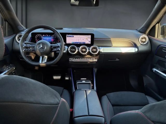 Mercedes-Benz GLB 250 4MATIC AMG Line