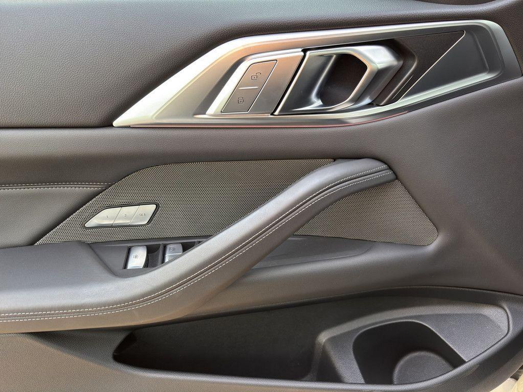 BMW M4 Cabrio Competition xDrive