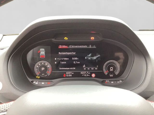 Audi Q2 35 TFSI S-Line