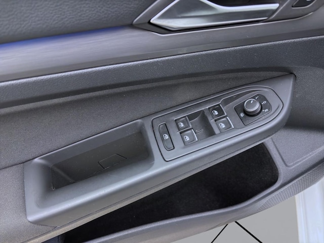 Volkswagen Golf 1.5 eTSI DSG Style