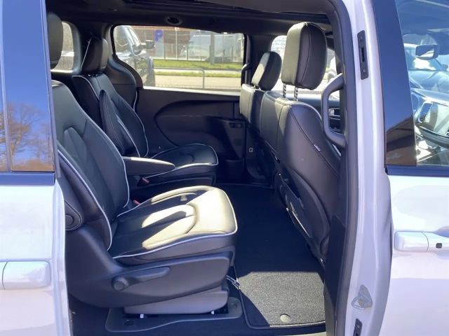 Chrysler Pacifica Limited eHybrid