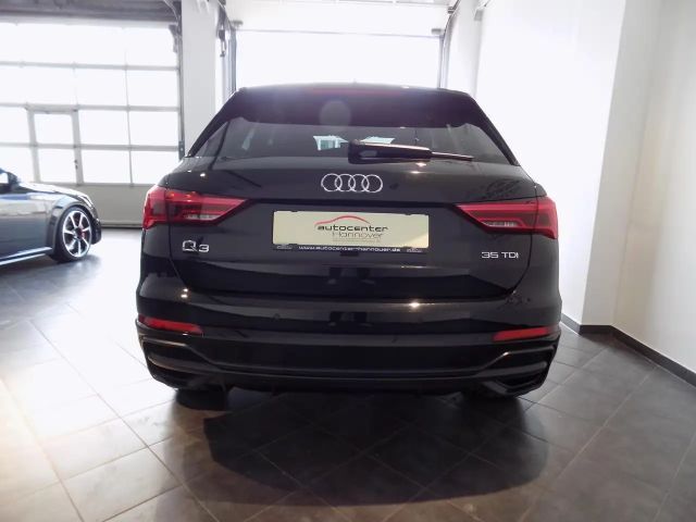 Audi Q3 35 TDI S-Tronic