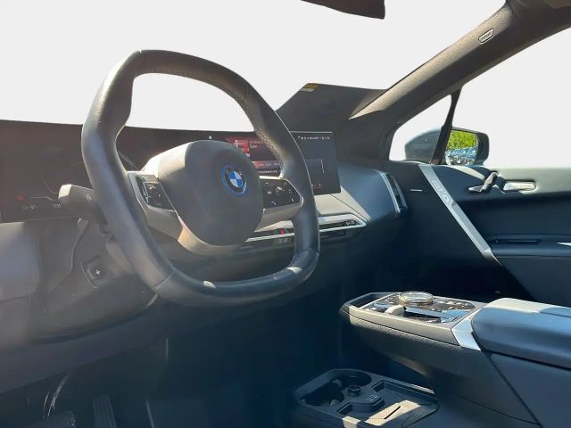BMW iX xDrive50