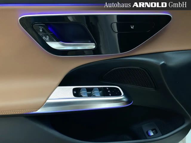 Mercedes-Benz E 220 AVANTGARDE E 220 d Estate