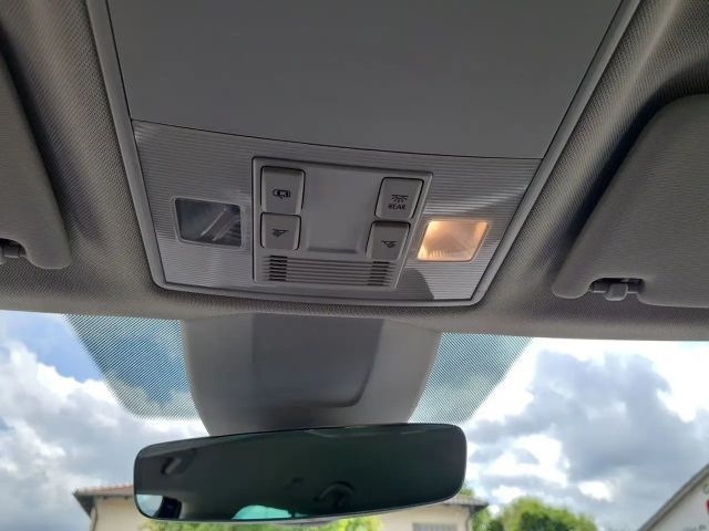 Skoda Superb 2.0 TSI Combi Style Style