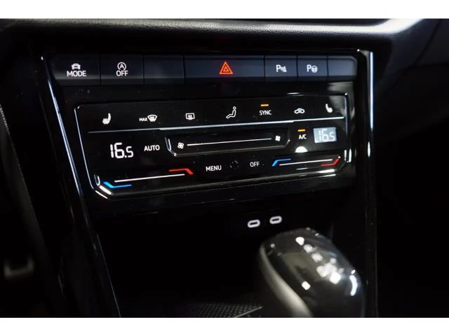 Volkswagen T-Roc 1.5 TSI DSG IQ.Drive R-Line