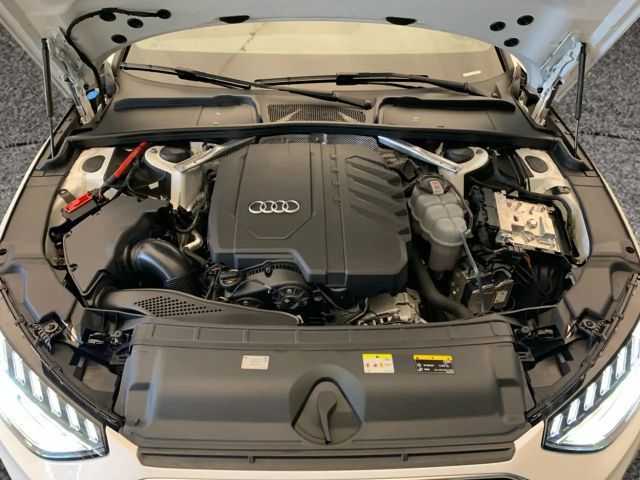 Audi A4 45 TFSI Avant Quattro S-Line