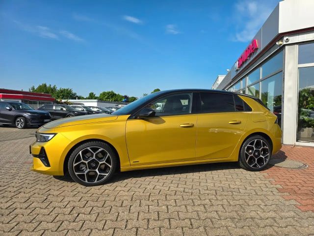 Opel Astra Ultimate