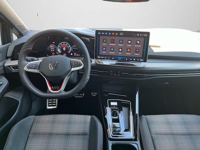 Volkswagen Golf DSG GTI Style