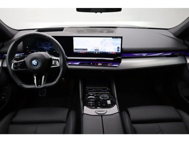 BMW i5 M-Sport Sedan eDrive40