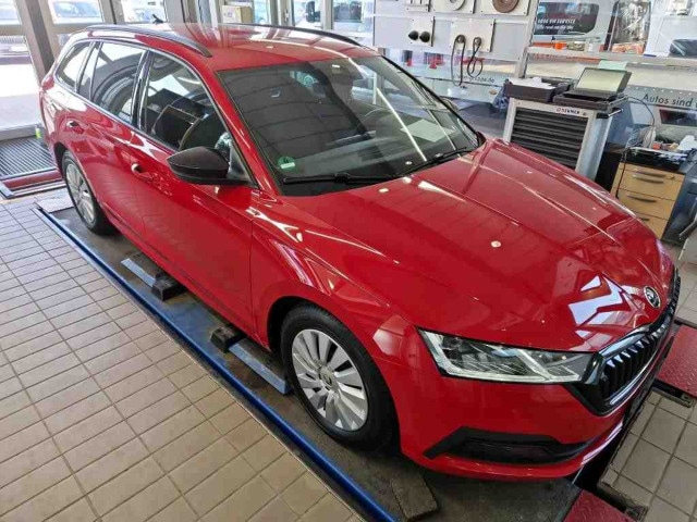 Skoda Octavia 2.0 TDI Combi Style Style