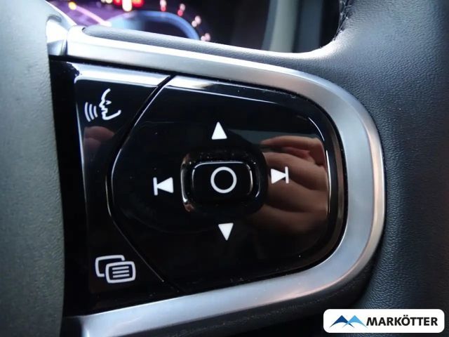 Volvo XC60 AWD R-Design