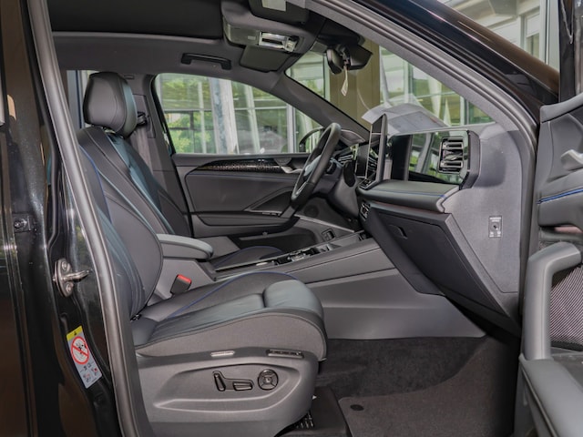 Volkswagen Tiguan R-Line eHybrid