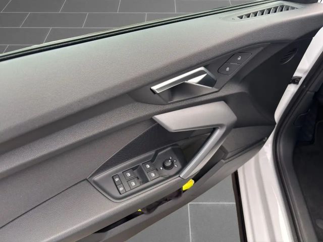 Audi A3 35 TFSI S-Line S-Tronic Sedan