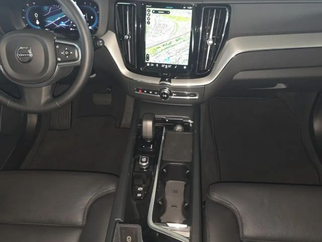 Volvo XC60 AWD Core
