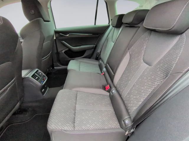 Skoda Octavia 2.0 TDI Clever Combi